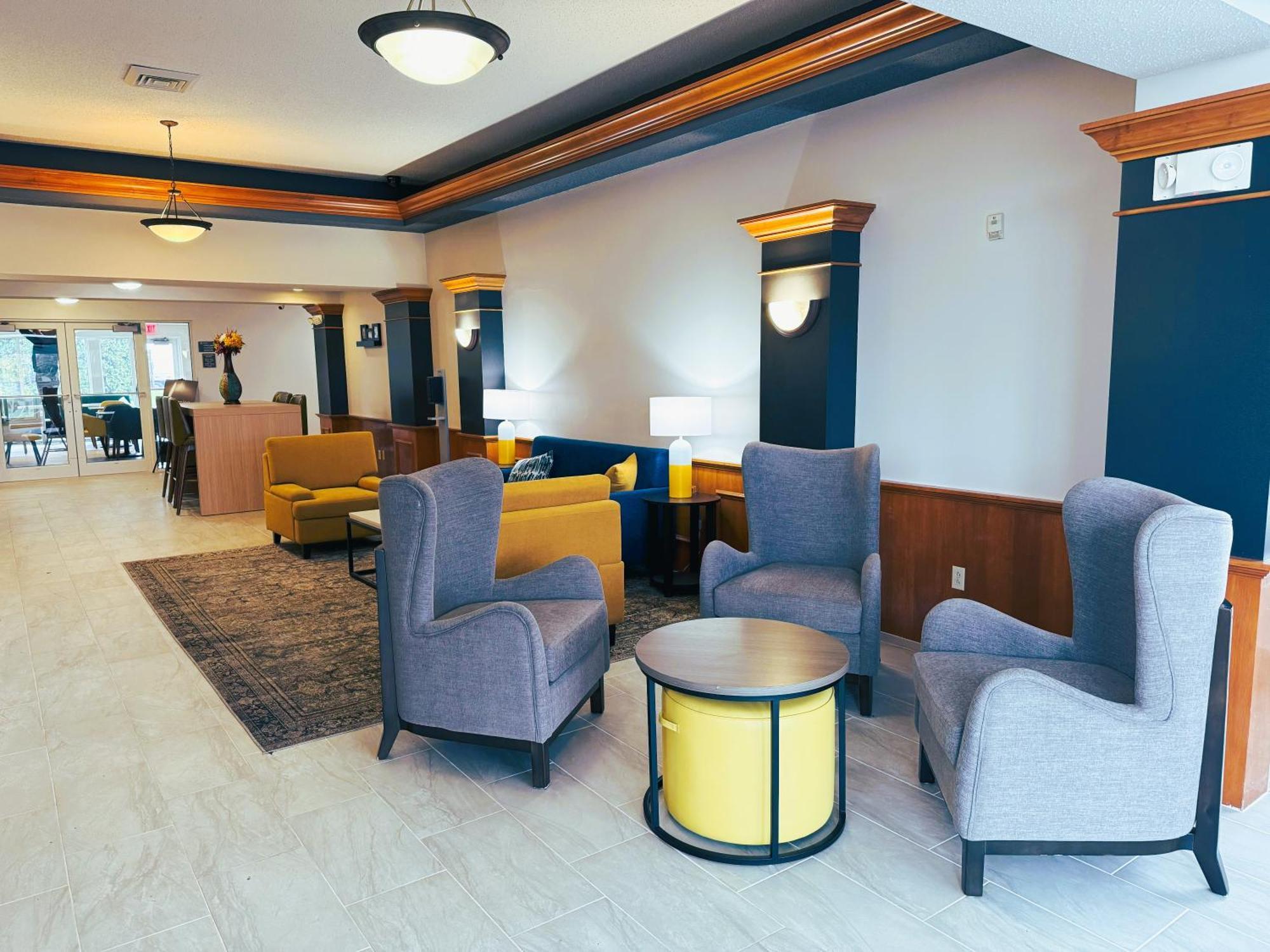 Comfort Inn & Suites Sheboygan I-43 Zewnętrze zdjęcie
