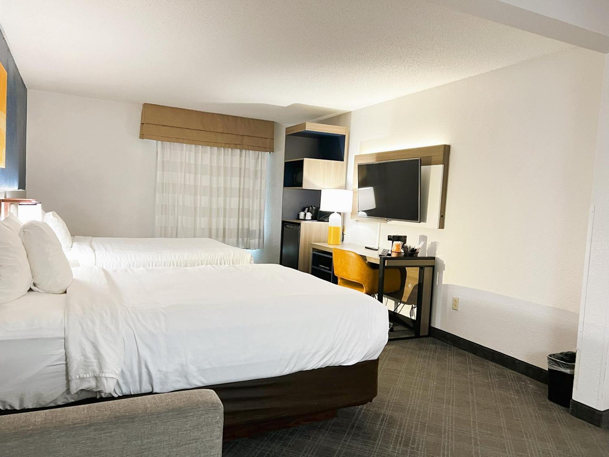 Comfort Inn & Suites Sheboygan I-43 Zewnętrze zdjęcie