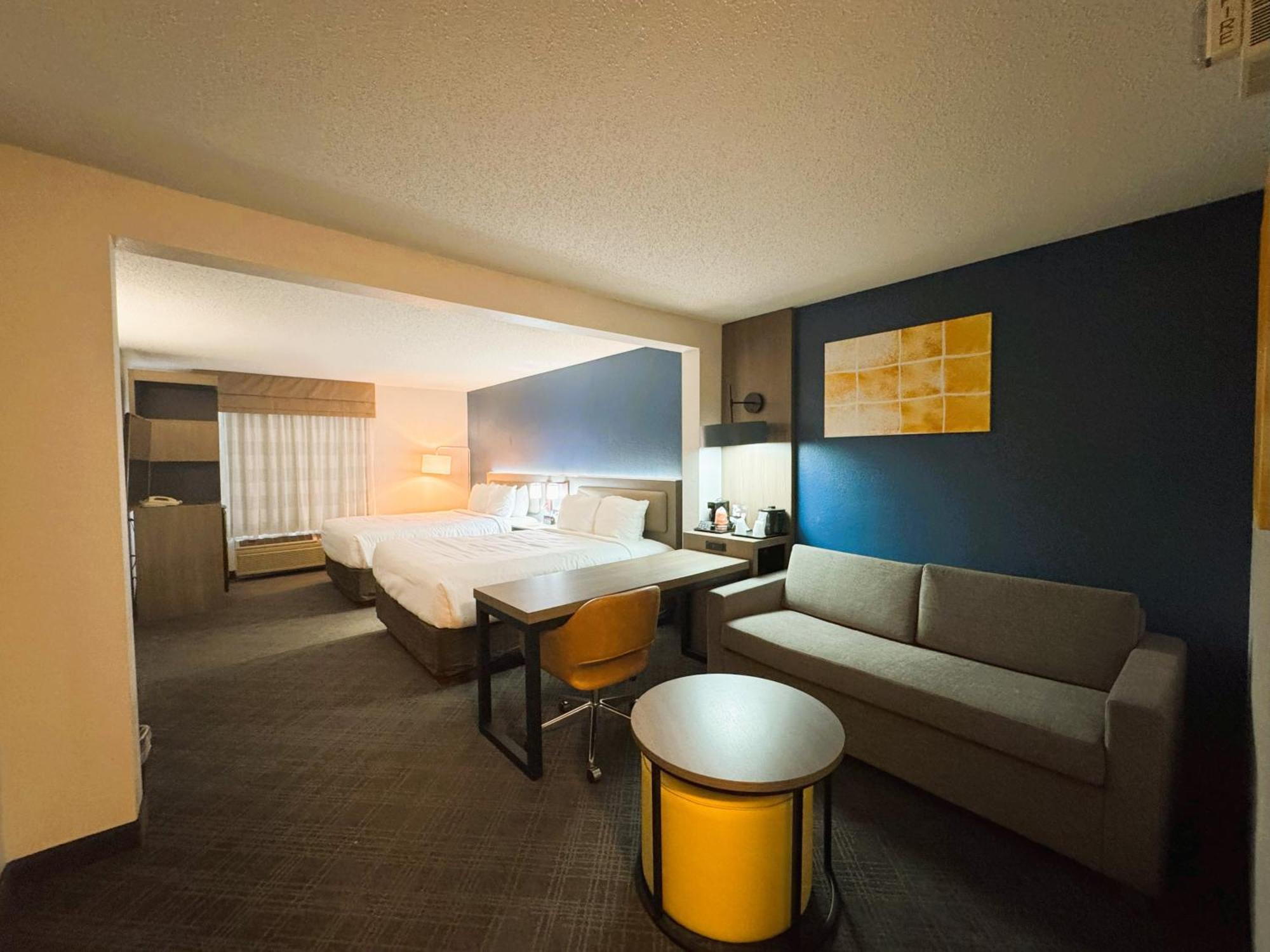 Comfort Inn & Suites Sheboygan I-43 Zewnętrze zdjęcie