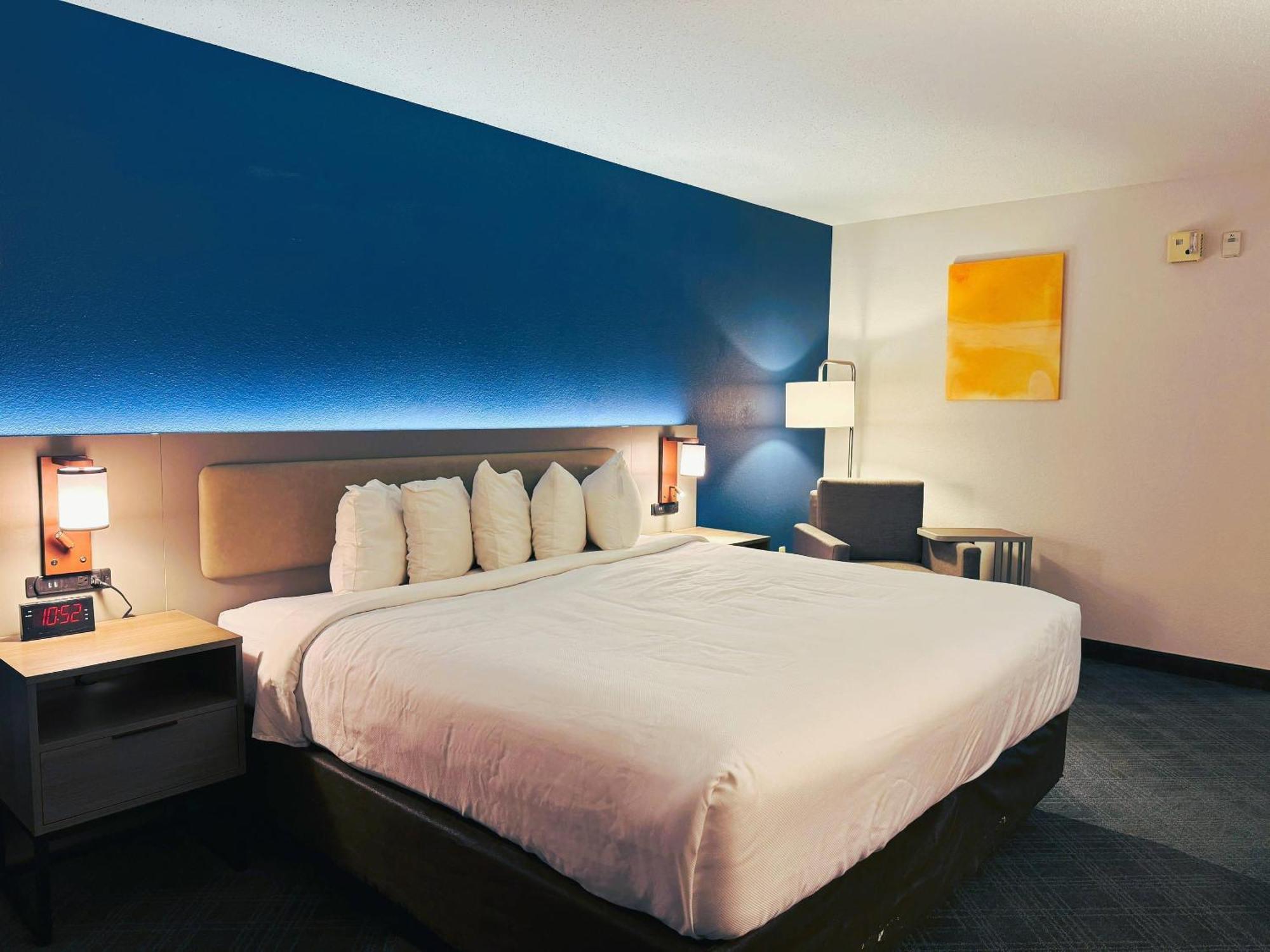 Comfort Inn & Suites Sheboygan I-43 Zewnętrze zdjęcie
