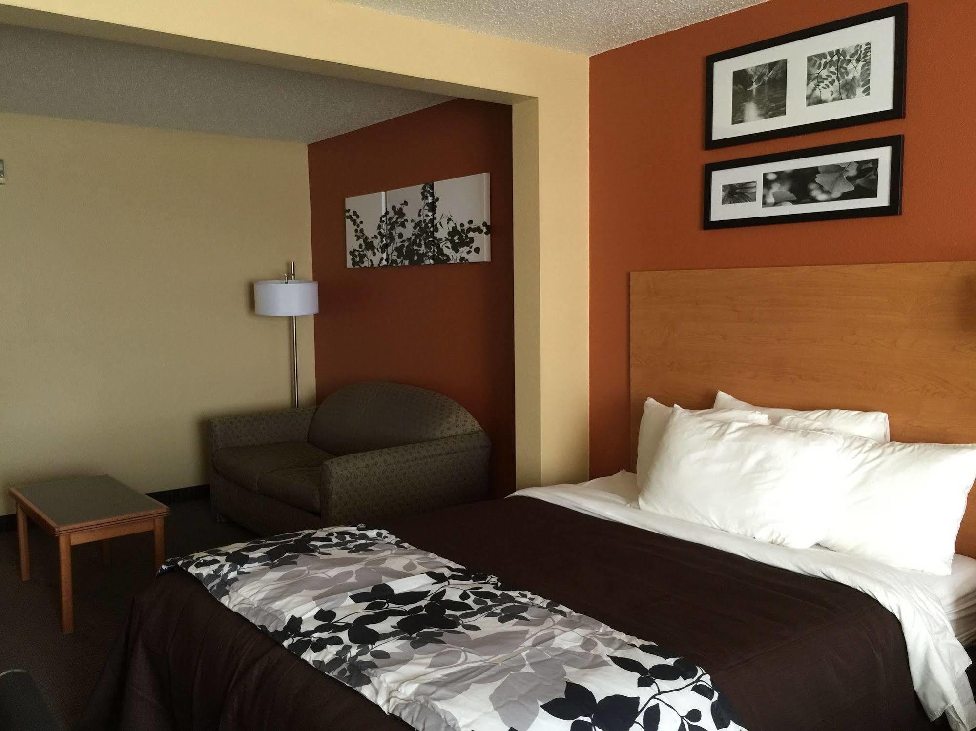 Comfort Inn & Suites Sheboygan I-43 Zewnętrze zdjęcie