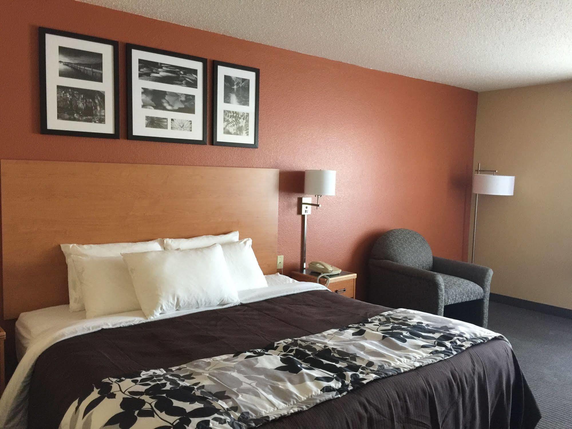 Comfort Inn & Suites Sheboygan I-43 Zewnętrze zdjęcie