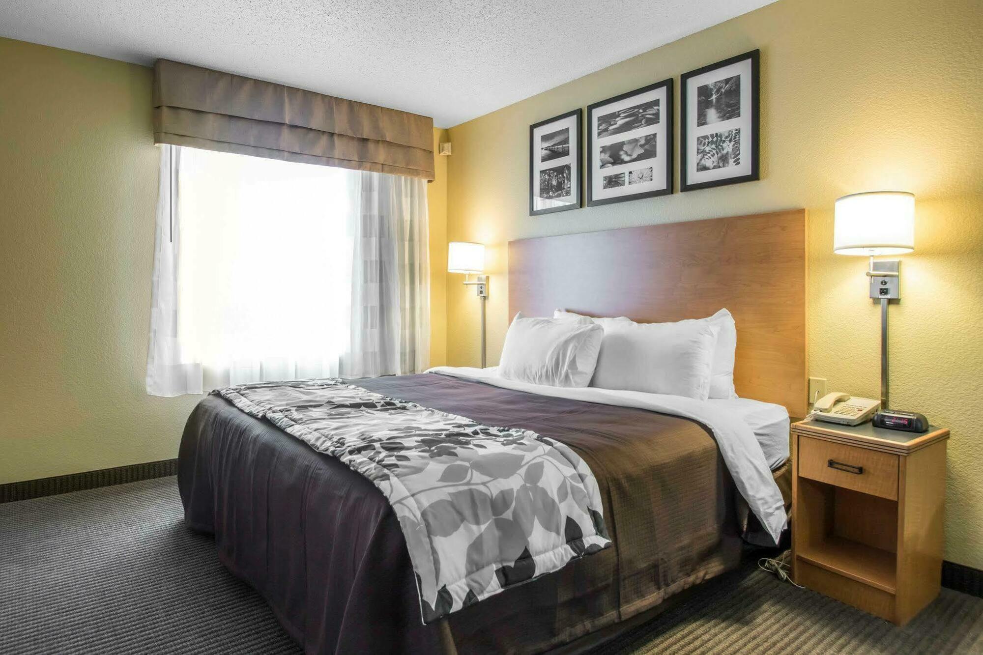 Comfort Inn & Suites Sheboygan I-43 Zewnętrze zdjęcie